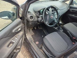 Fiat Punto Evo 1.3 MultiJet Sempre picture 7