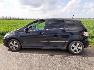 Autoverwertung Mercedes B-klasse B 200 CDI 2009/11