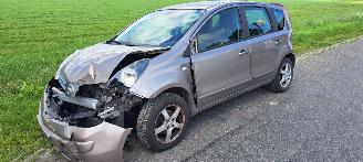 Nissan Note 1.4 16v picture 1