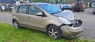 Nissan Note 1.4 16v picture 2