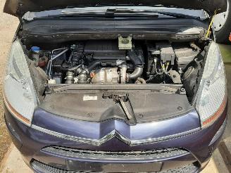 Citroën C4-picasso 1.6 HDI picture 10