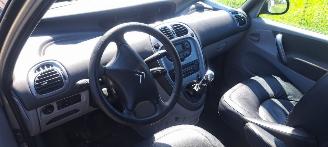 Citroën Xsara-picasso  picture 2