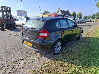 BMW 1-serie 116 i picture 4
