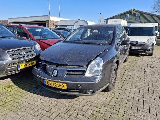 Schadeauto Renault Vel-satis 2.2 dCi 2007/12
