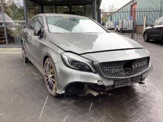 Mercedes A-klasse A (W176), Hatchback, 2012 / 2018 1.6 A-160 16V picture 3