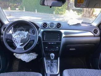 Suzuki Vitara Vitara (LY/MY), SUV, 2015 1.5 16V Dualjet Hybrid picture 9