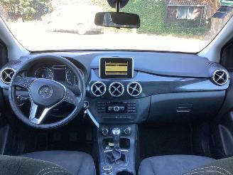 Mercedes B-klasse 180 picture 10