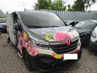 Renault Trafic  picture 1