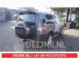 Mitsubishi Pajero Pajero Hardtop (V6/7), Terreinwagen, 2000 / 2006 3.2 DI-D 16V Van picture 8