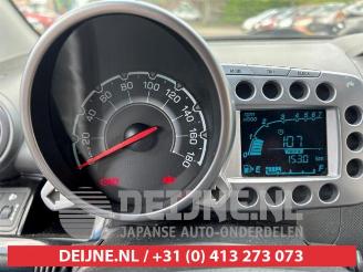Chevrolet Spark Spark (M300), Hatchback, 2010 1.0 16V Bifuel picture 14