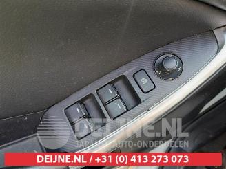Mazda CX-5 CX-5 I (KE,GH), SUV, 2011 2.0 SkyActiv-G 16V 2WD picture 10