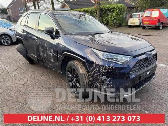 Uttjänta bilar auto Toyota Rav-4 RAV4 (A5), Terreinwagen, 2018 2.5 Hybrid 16V 2020/11
