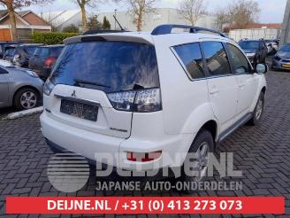 Mitsubishi Outlander Outlander (CW), SUV, 2006 / 2012 2.0 16V 4x2 picture 7