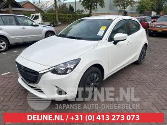 Mazda 2 2 (DJ/DL), Hatchback, 2014 1.5 SkyActiv-G 75 picture 3