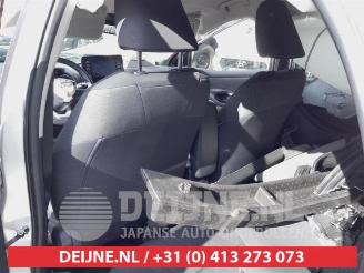 Toyota Yaris Yaris IV (P21/PA1/PH1), Hatchback, 2020 1.5 12V Hybrid 115 picture 15