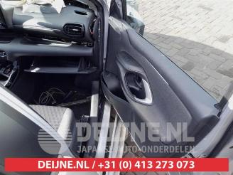 Toyota Yaris Yaris IV (P21/PA1/PH1), Hatchback, 2020 1.5 12V Hybrid 115 picture 18