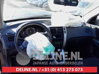 Hyundai Tucson Tucson (JM), SUV, 2004 / 2010 2.0 16V CVVT 4x4 picture 18