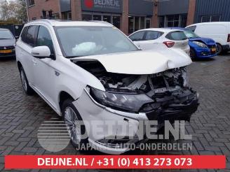Démontage voiture Mitsubishi Outlander  2019