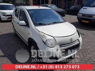 krockskadad bil auto Suzuki Alto Alto, Hatchback 5-drs, 2009 1.0 12V 2011/2