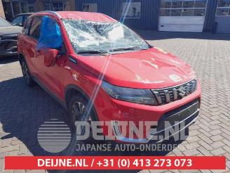Vrakbiler auto Suzuki Vitara Vitara (LY/MY), SUV, 2015 1.4 Booster Jet Turbo 16V SHVS AllGrip 2020/0