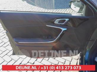 Kia Cee d Ceed Sportswagon (CDF), Combi 5-drs, 2018 1.5 T-GDI 16V picture 19