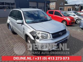 Uttjänta bilar auto Toyota Rav-4 RAV4 (A2), Terreinwagen, 2000 / 2005 2.0 16V VVT-i 4x4 2004/0