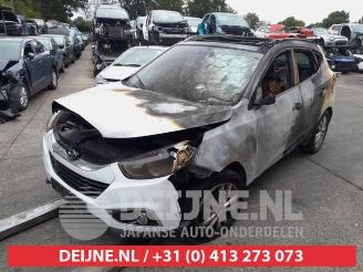 Hyundai Ix35 iX35 (LM), SUV, 2009 / 2015 2.0 16V picture 3