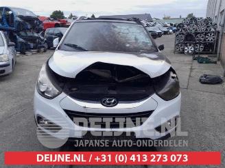 Hyundai Ix35 iX35 (LM), SUV, 2009 / 2015 2.0 16V picture 2
