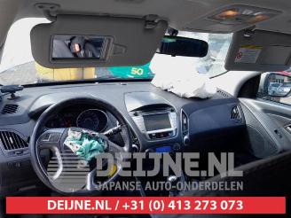 Hyundai Ix35 iX35 (LM), SUV, 2009 / 2015 2.0 16V picture 16