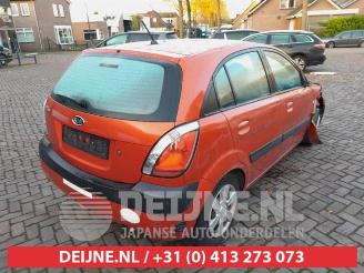 Kia Rio Rio II (DE), Hatchback, 2005 / 2011 1.4 16V picture 7