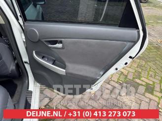 Toyota Prius Prius (ZVW3), Hatchback, 2009 / 2016 1.8 16V picture 25