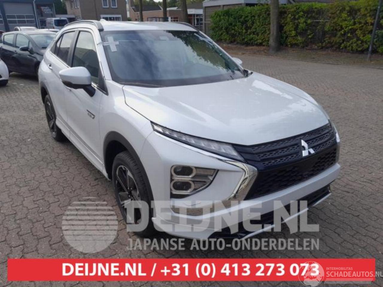 Mitsubishi Eclipse Cross Eclipse Cross (GK/GL), SUV, 2017 2.4 16V PHEV 4x4