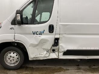 Peugeot Boxer 2.2 HDI L2H2 Airco picture 16