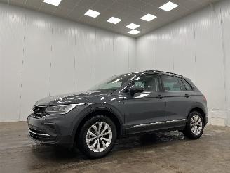 Volkswagen Tiguan 1.5 TSI DSG Navi Clima picture 4