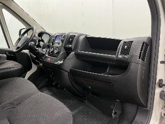 Peugeot Boxer 2.2 BlueHDI L2H2 Navi Airco picture 12