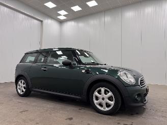 krockskadad bil auto Mini One Clubman 1.6 One Business Line Airco 2011/5