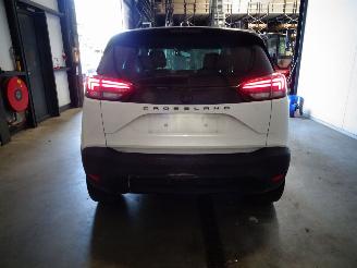 Opel Crossland 1.2 TURBO picture 2