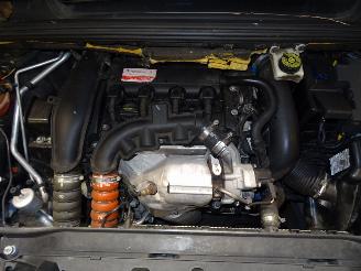 Peugeot 308 sw 1.6 THP picture 6