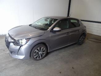 Uttjänta bilar auto Peugeot 208 1.2 VTI 2019/12