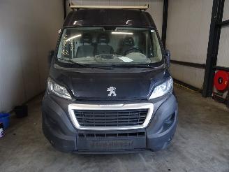 Vrakbiler auto Peugeot Boxer 2.0 HDI 2018/7
