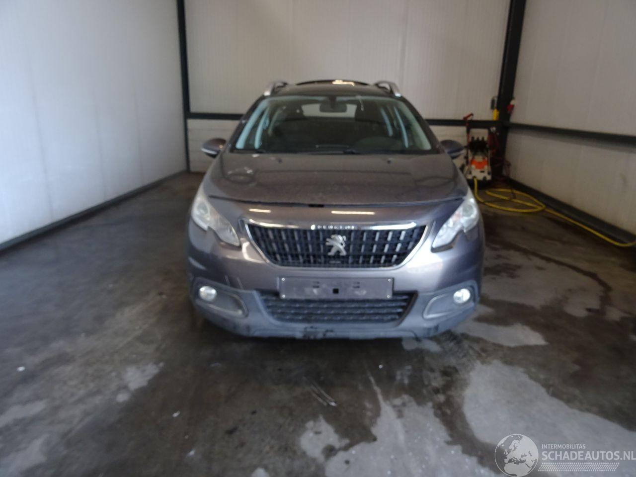 Peugeot 2008 1.2 VTI