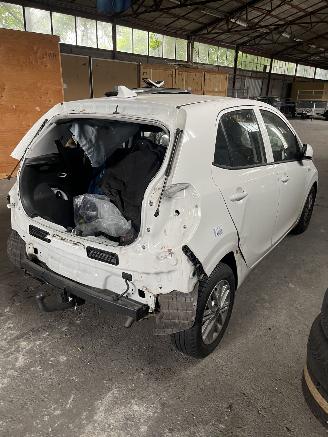 Kia Picanto 1.0 DPI picture 4