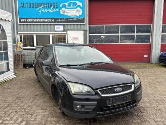 Salvage car Ford Focus Focus 2, Hatchback, 2004 / 2012 1.6 16V 2005/6