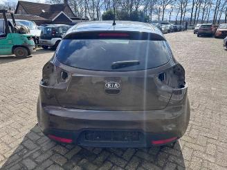Kia Rio Rio III (UB), Hatchback, 2011 / 2017 1.1 CRDi VGT 12V picture 6