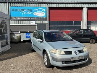Vrakbiler auto Renault Mégane Megane II Grandtour (KM), Combi 5-drs, 2003 / 2009 1.6 16V 2004/2