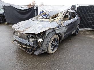 Nissan Qashqai 1.3 WATERSCHADE picture 1
