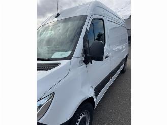 Mercedes Sprinter 317 CDI L2H2 | PRO | Cruise | Camera | Navi | App | 3.5t AHK voorb. picture 8
