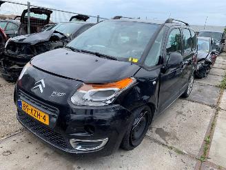 skadebil auto Citroën C3 picasso  2010/3