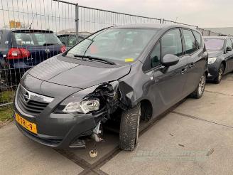 Vrakbiler auto Opel Meriva Meriva, MPV, 2010 / 2017 1.4 Turbo 16V ecoFLEX 2012/3