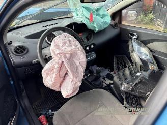 Renault Twingo Twingo II (CN), Hatchback 3-drs, 2007 / 2014 1.2 16V picture 7